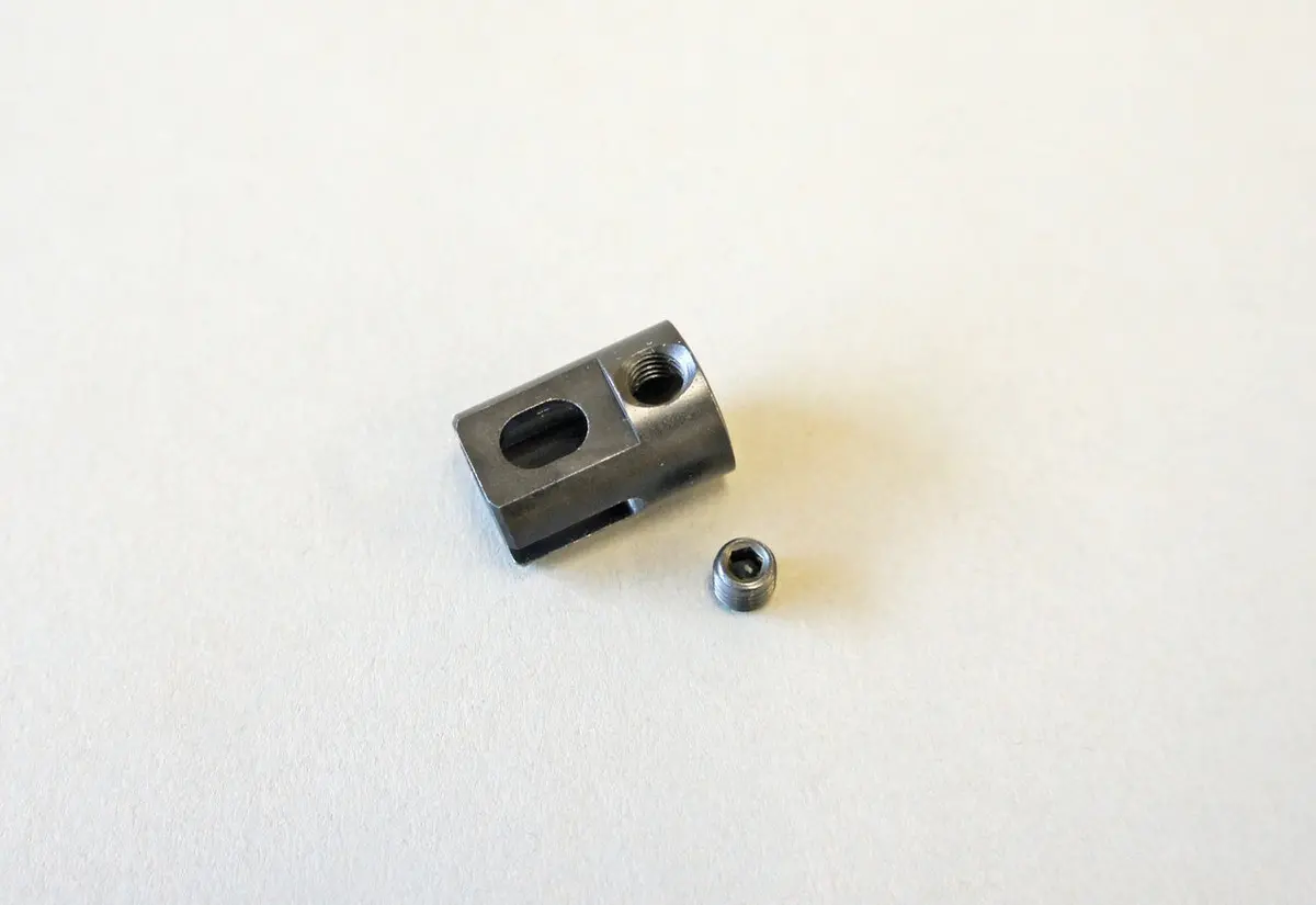 Mugen Seiki E2260a Mbx8 Center Joint Cup 1