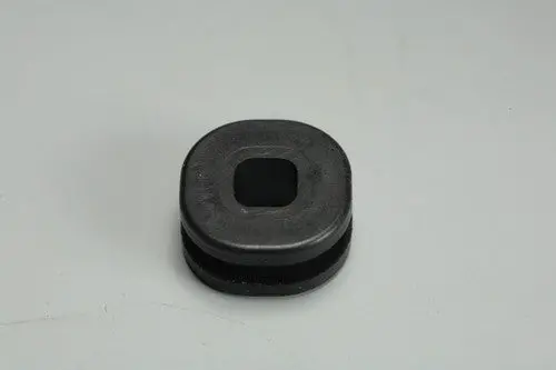 Mugen E0322 Radio Box Grommet 1