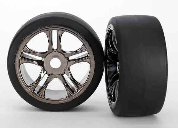Traxxas 6477 - Tires & Wheels, Assembled, Glued 1