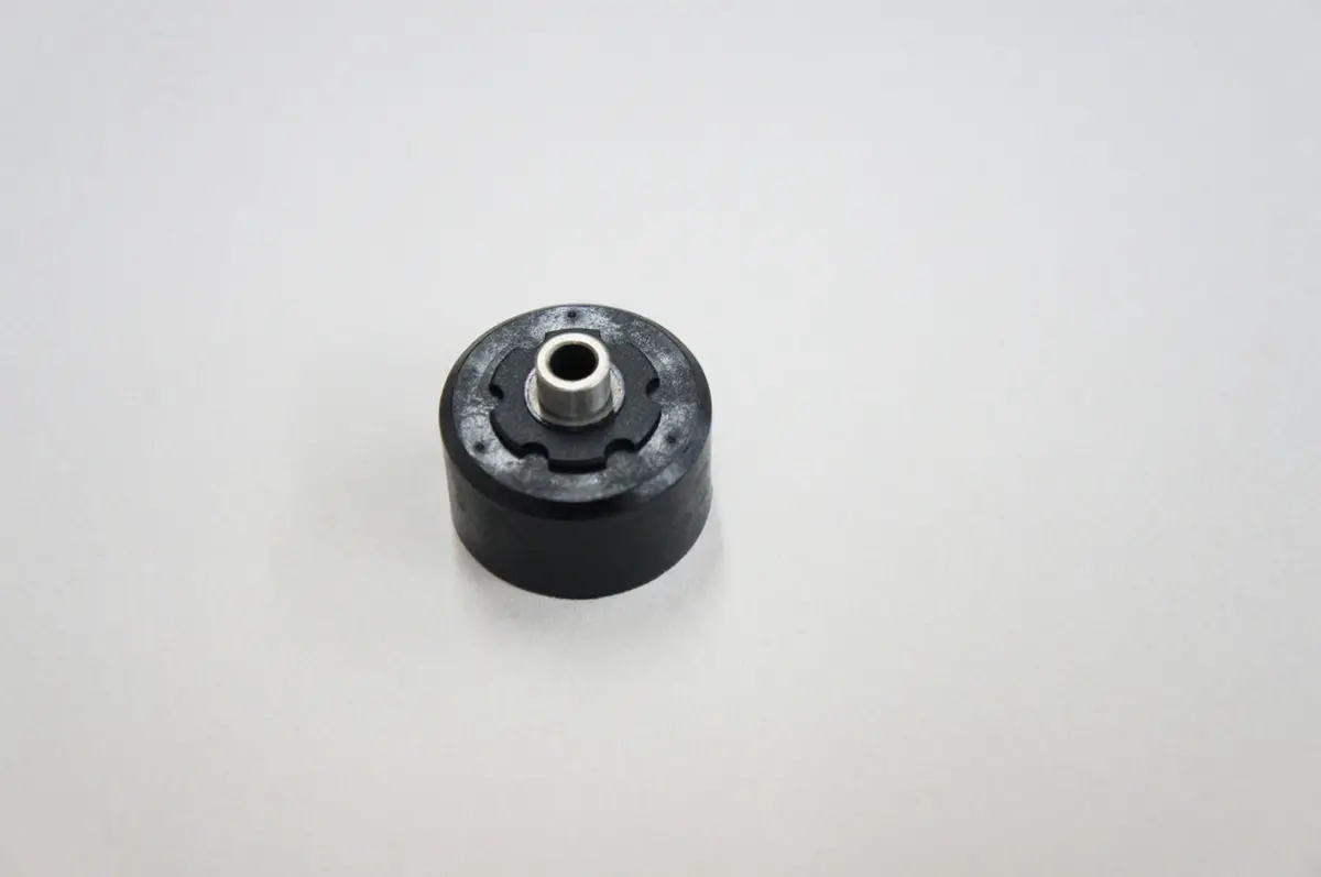 Mugen E2201 Differential Case 1