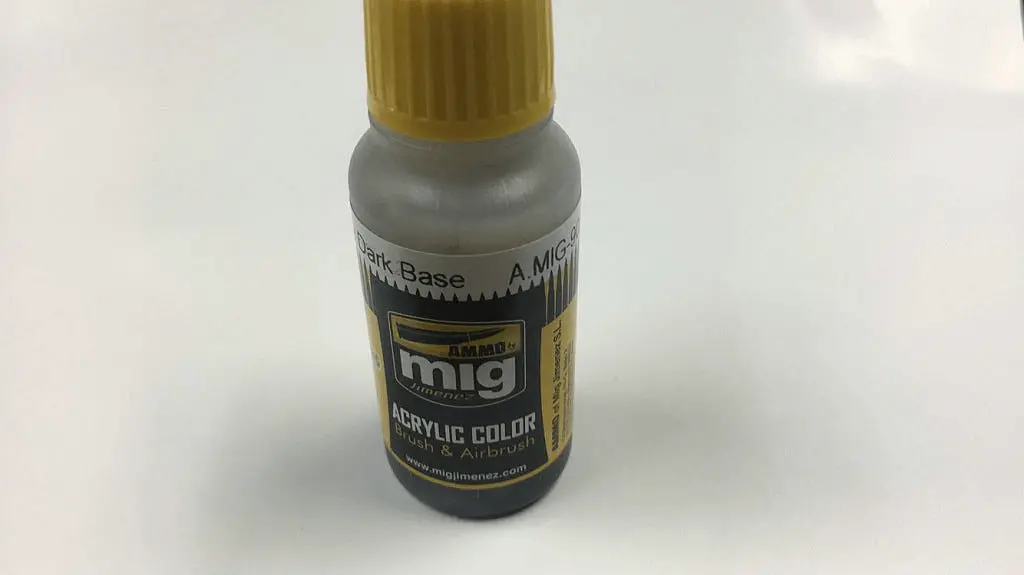 Amig 907 Greydarkbase 1