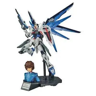 Bandai 216378 Dramatic Combination Freedom Gundam Ver 2.0 1