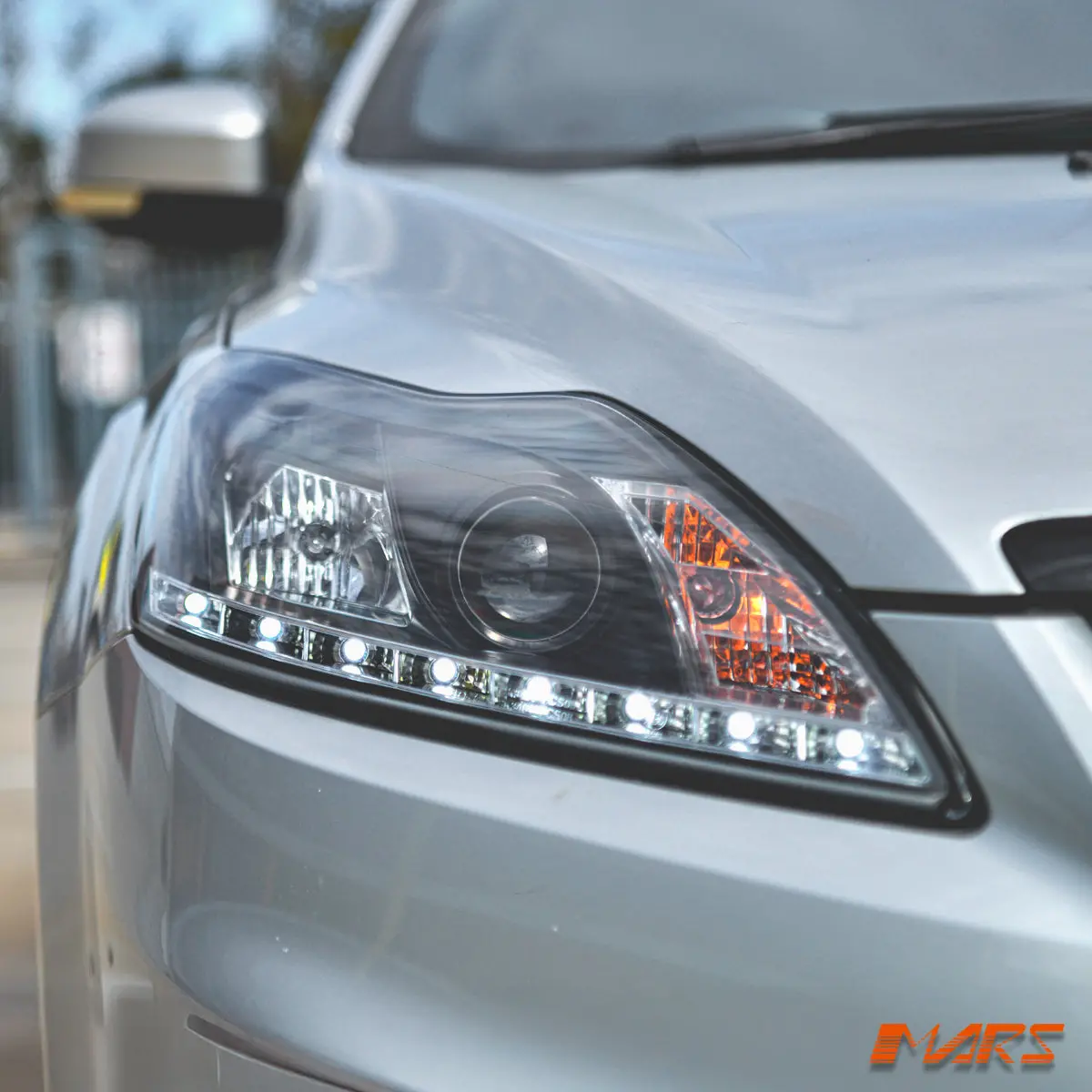 Black Day-Time Drl Led Projector Head Lights For Ford Focus 2009-2011 Lv 1