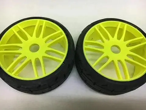 Grp Gty01-S3 1:8 Gt- S3 Soft -Yellow Wheel 1
