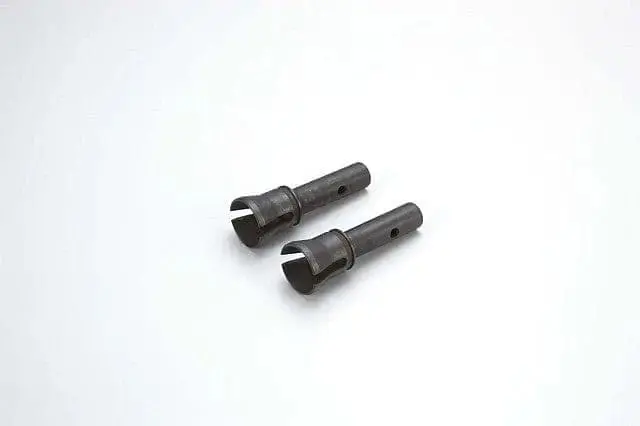 Kyosho If150 Front Wheel Shaft 1