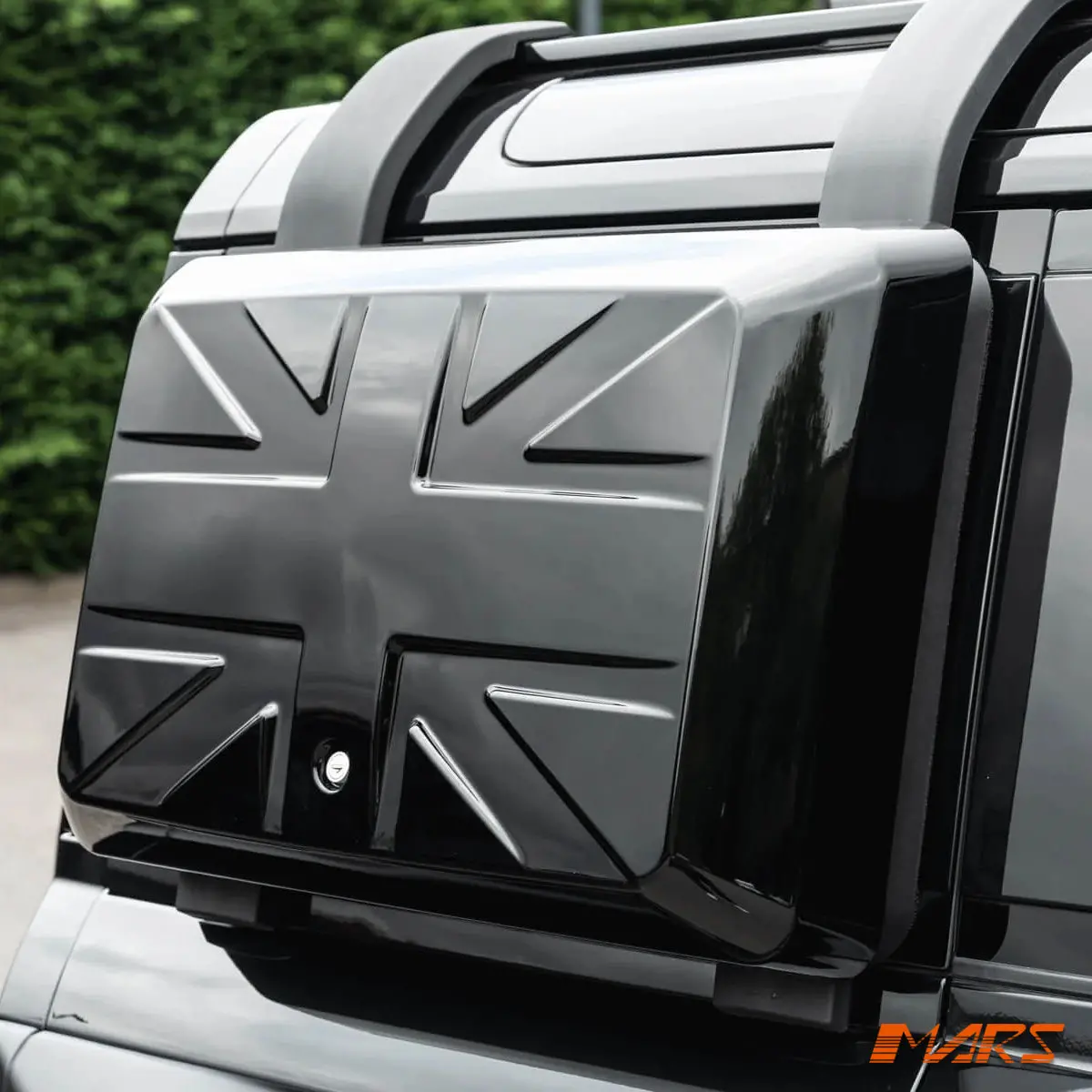 Union Jack Design Side-Mounted Gear Carrier Box Storage For Land Rover Defender L663 90 110 130 2020-2026 1