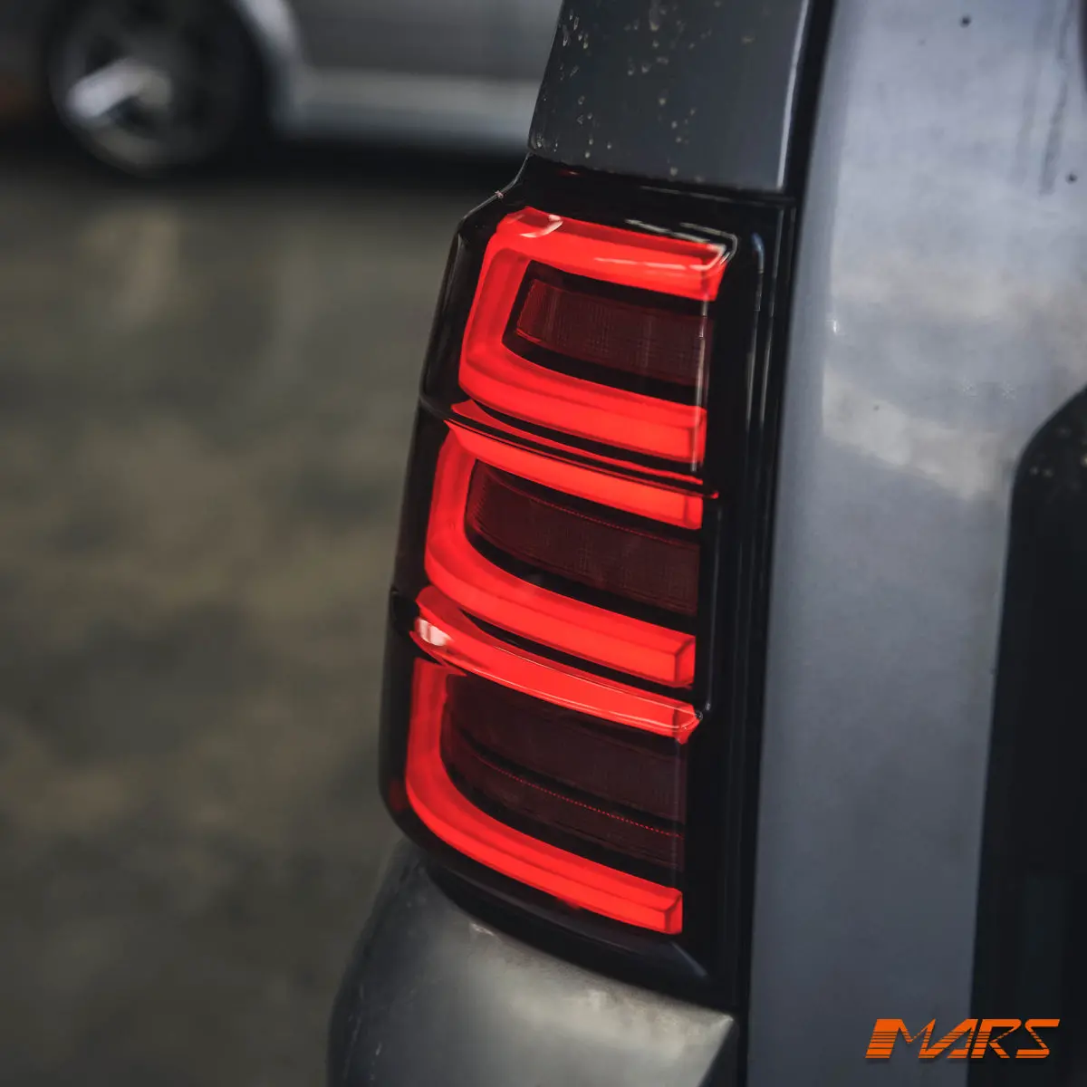 Smoked Black 3D Stripe Bar Full Led Tail Lights With Sequential Indicators For Mitsubishi Pajero Ns Nt Nw Nx 2007-2021 1