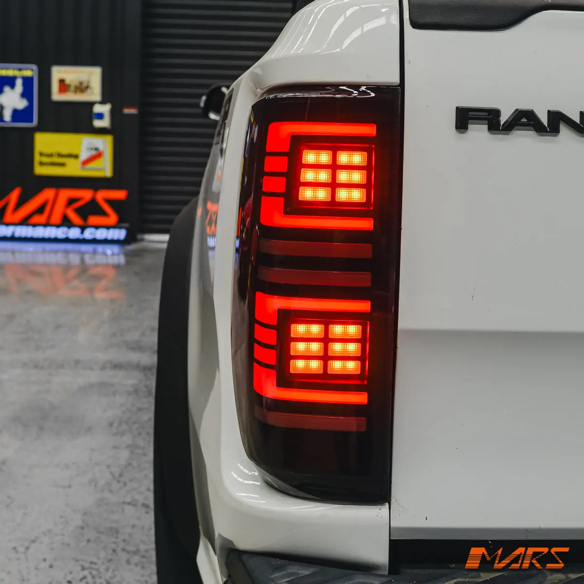 Smoked Full Led Tail Lights With Sequential Indicator For Ford Ranger Px T6 2011-2021 Mk1 Mk2 Mk3 1