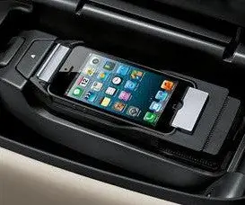 Bmw Iphone 5/5S Snap-In Adapter - Connect 1