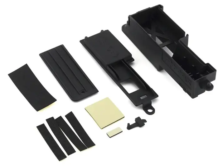 Traxxas 5324 Revo Electronics Box Right/ Box Cover/ Charge Jack Plug (Rubber)/ Foam Padding 1