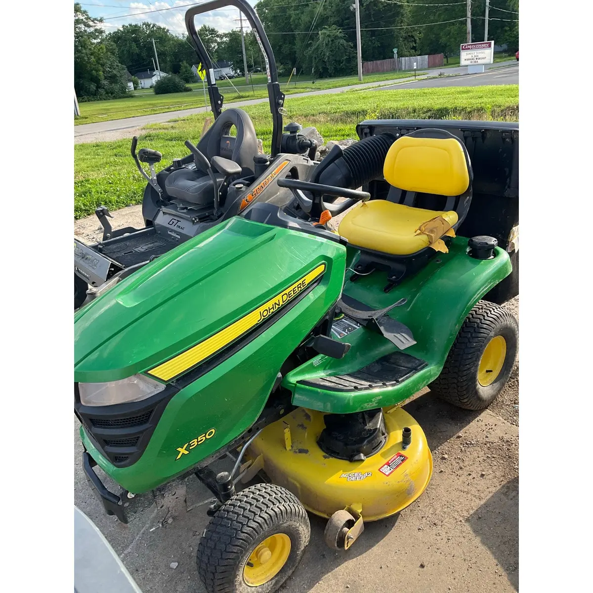 Used John Deere X350 Lawn Mower 42” Deck With Bagger 1