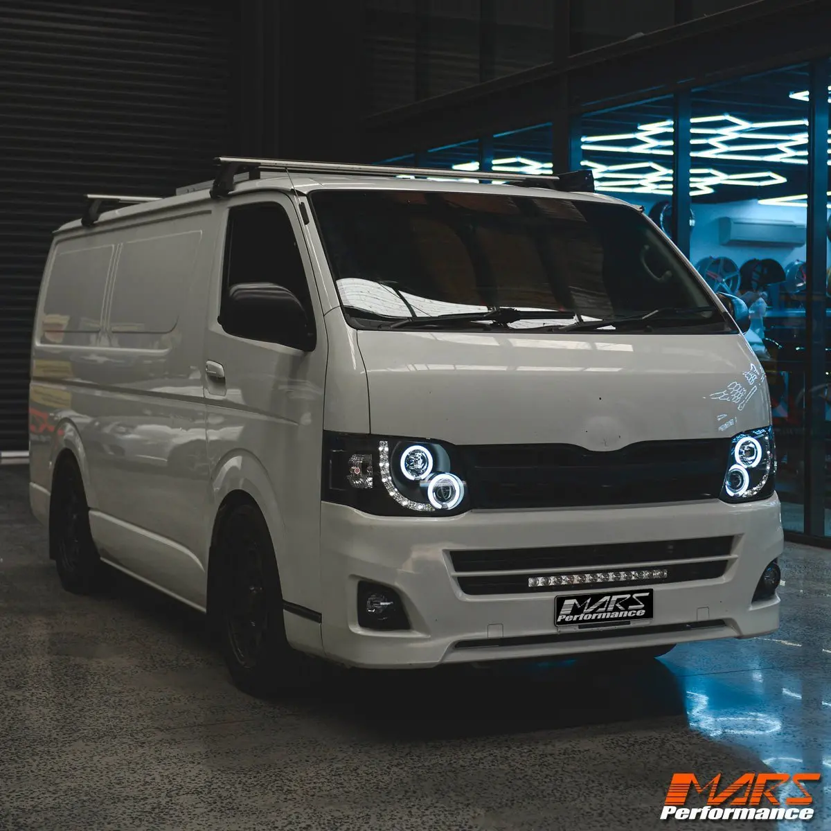 Black Ccfl Angel Eyes & Led Drl Projector Head Lights For Toyota Hiace 2011-2014 1