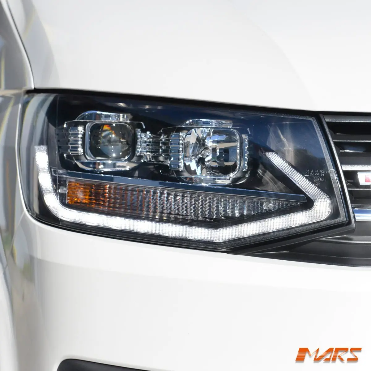 Black Drl Led Real Day-Time Projector Head Lights For Volkswagen Vw Transporter T6 2016-2020 1
