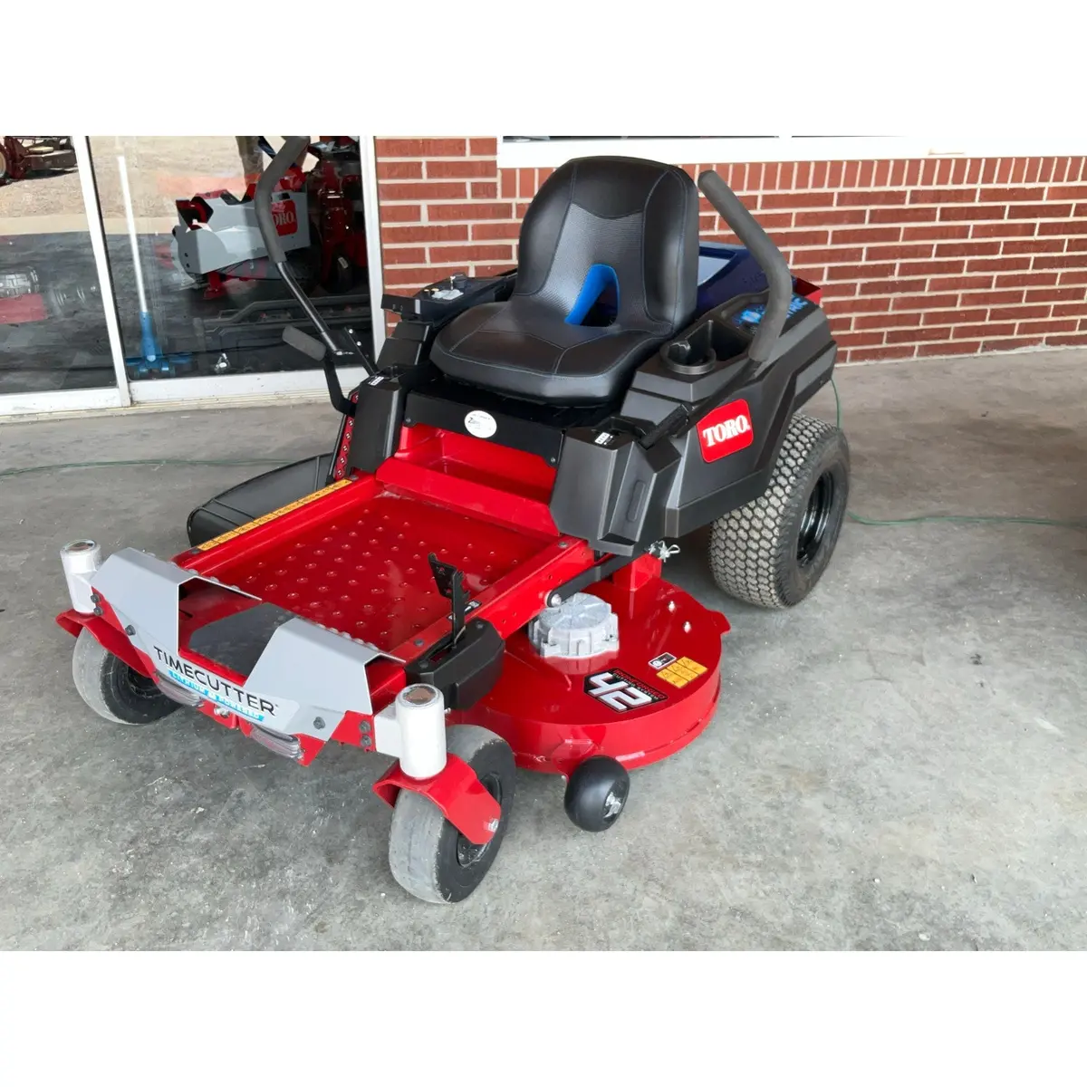 Toro All Electric 42” Zero Turn Mower 1