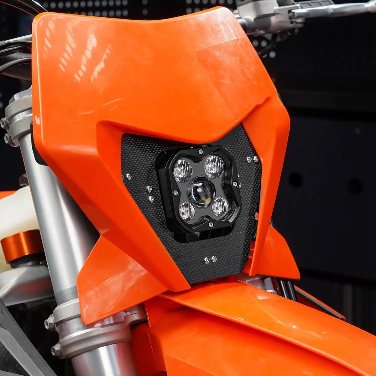 Carbon Led Headlight 1