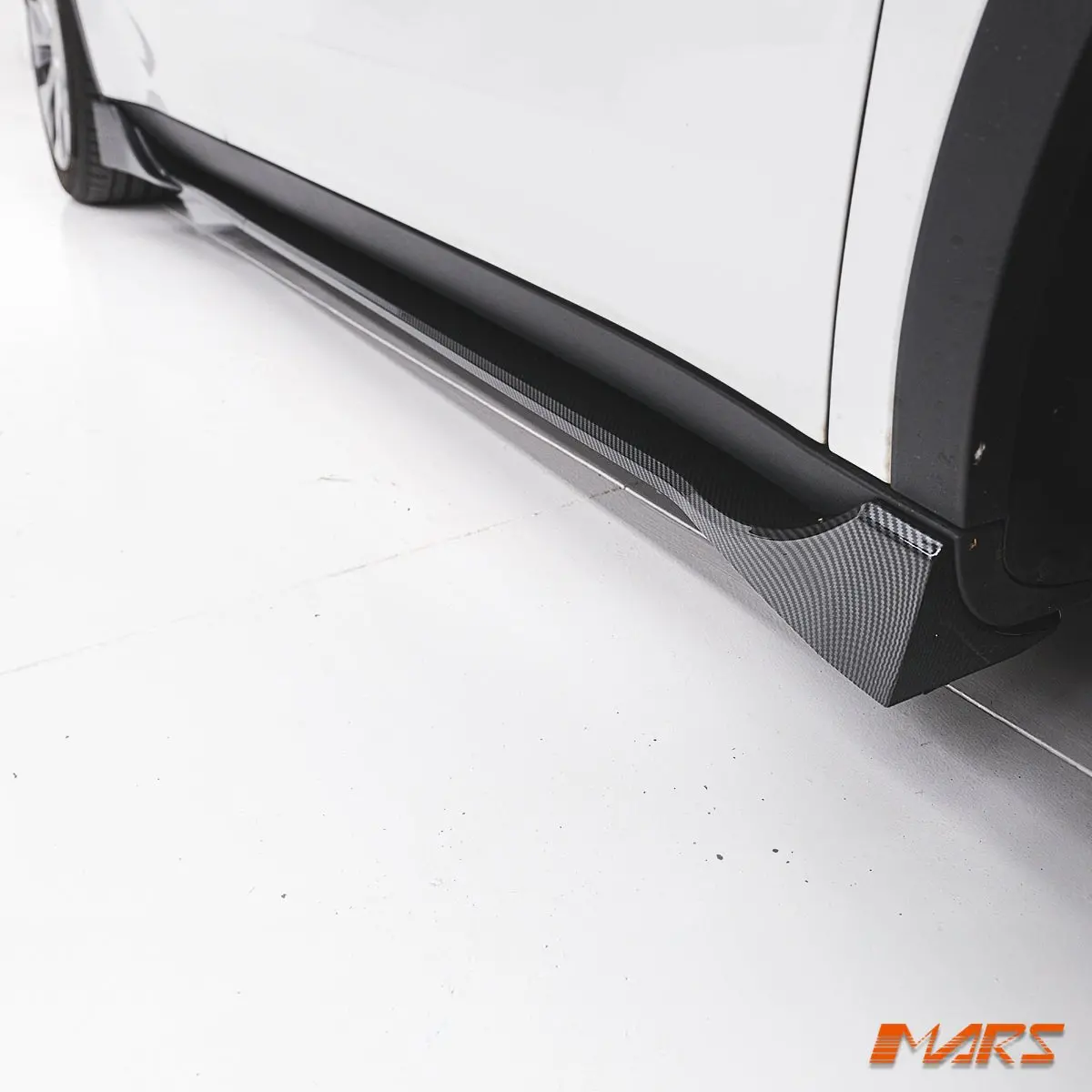 Carbon Print Aero Dynamic Lower Side Skirts Lip Spoiler Bodykit For Tesla Model Y 2022-2024 1