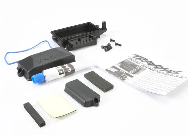 Traxxas 5624 Box, Receiver (Sealed)/ Foam Pad/ Silicone Grease/ 3X8mm Bcs (2)/ 2.5X8mm Cs (2)/ 3X6mm Bcs (2) 0.105 1