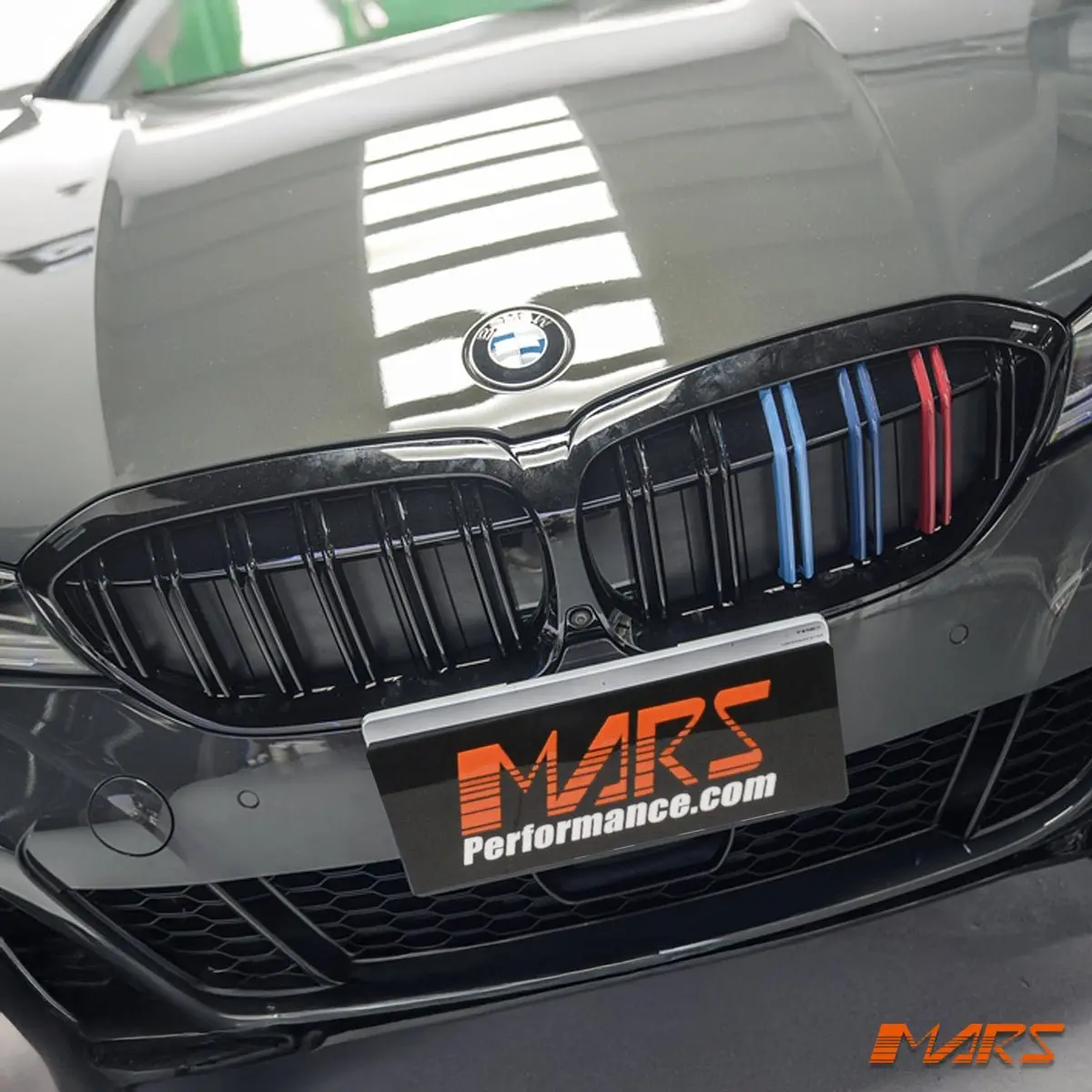 Gloss Black M3 Style Front Bumper Bar Grill Grille Bodykit With 3 Colour Stripes For Bmw 3-Series G20 Sedan & G21 Wagon, Pre Lci 2018-2022 1