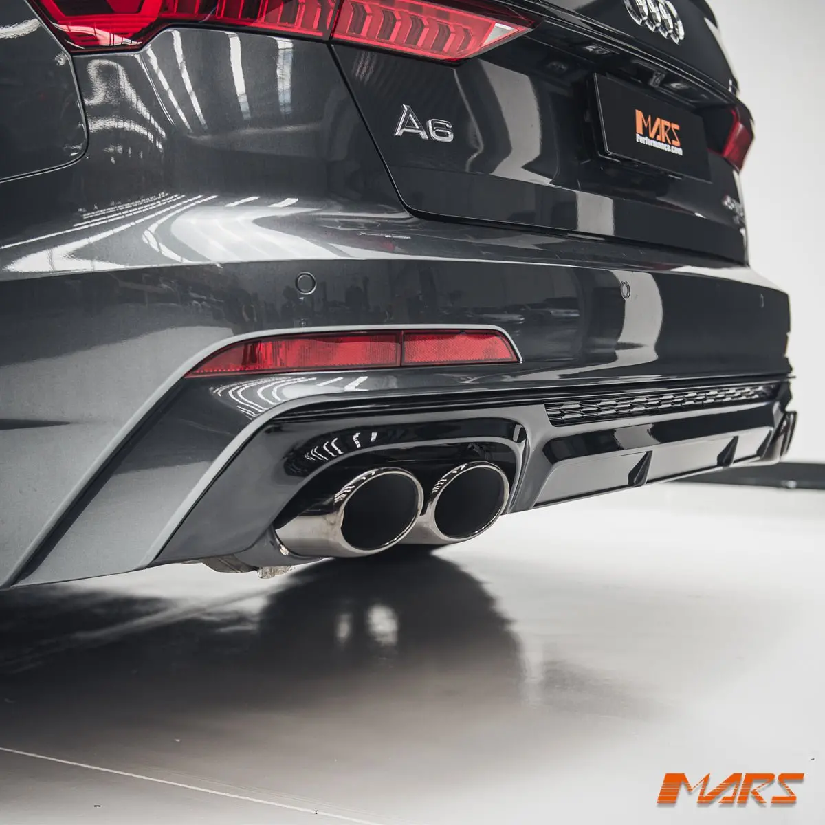 Gloss Black Rear Bumper Bar Bodykit Diffuser & Exhaust Tips For Audi A6 S6 C8 2019-2024 1