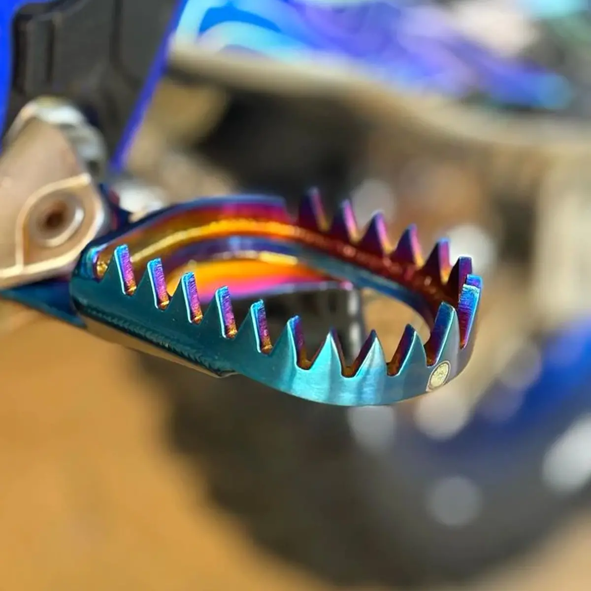 Footpegs Titanium 1