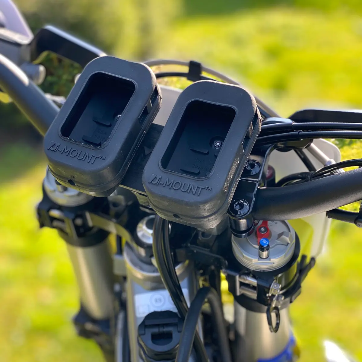J-Mount Dual Gps Mount 1