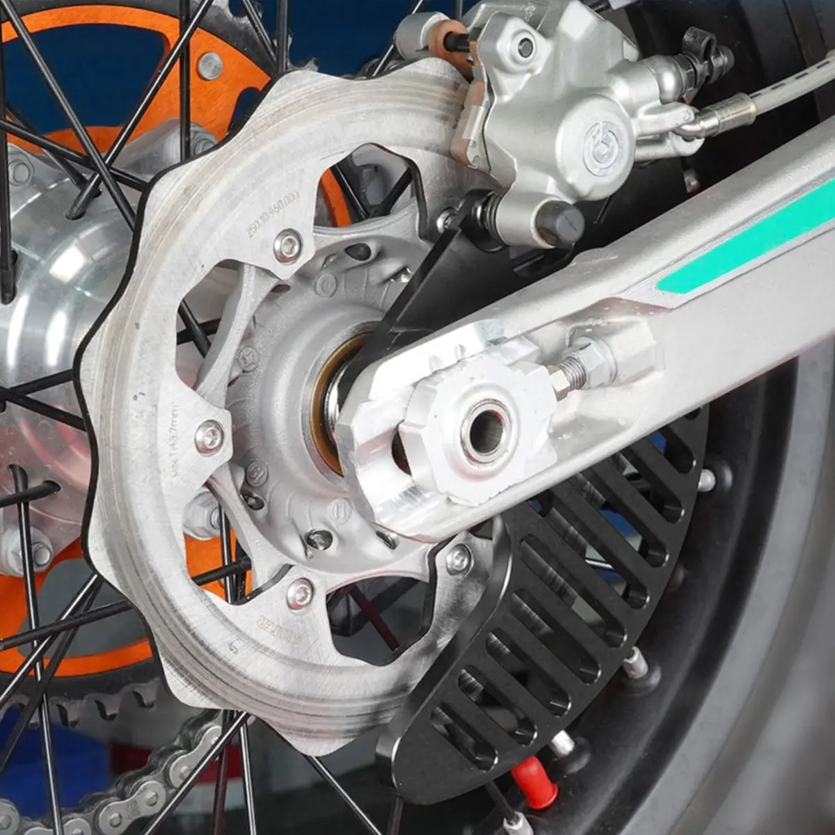 Rear Disc Guard 1