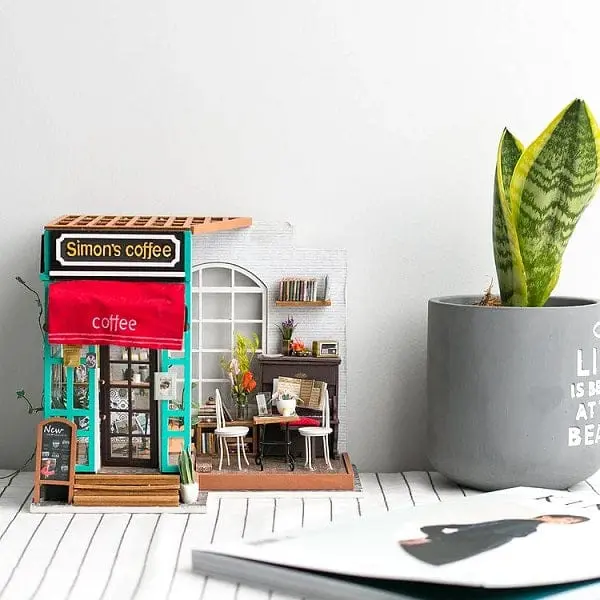 Roedg109 Diy House; Simon's Coffee Shop 1
