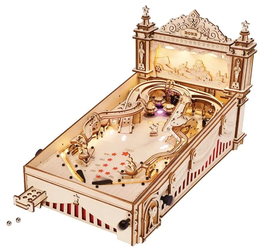 Roeeg01 3D Circus Pinball Machine 1