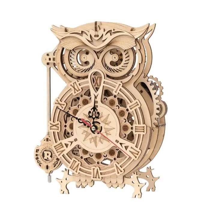 Roelk503  Mechanical Wood Models; Owl Clock 1
