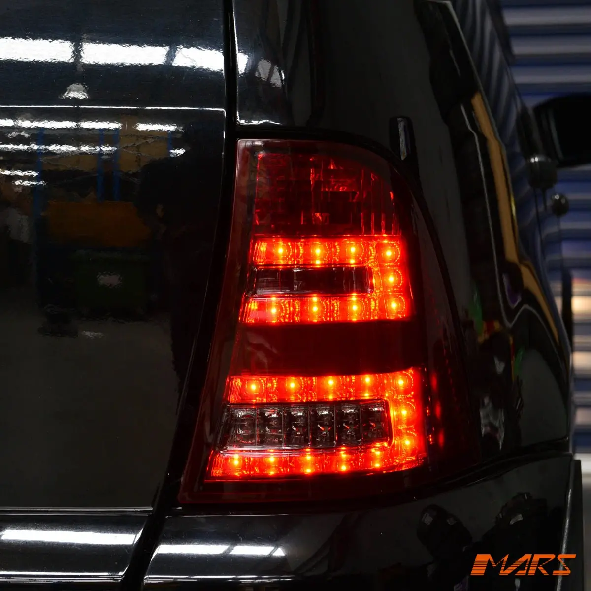 Smoked Red Led Tail Lights For Mercedes-Benz Ml-Class W163 1997-2005 & Ml55 Amg 1