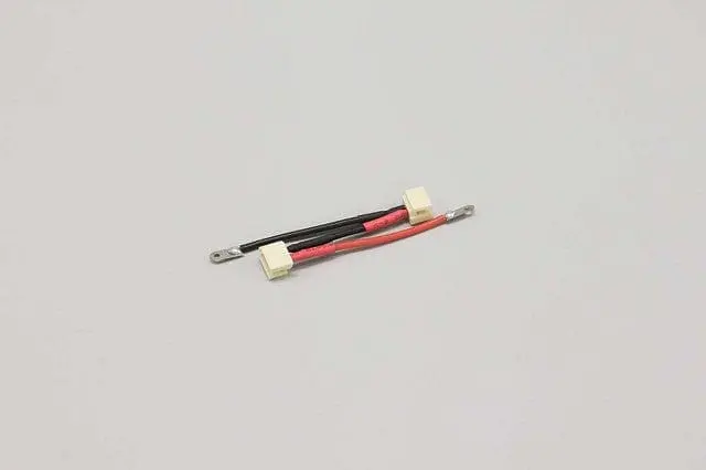 R246-1803 Mini-Z Li-Fe Mount Cord 1